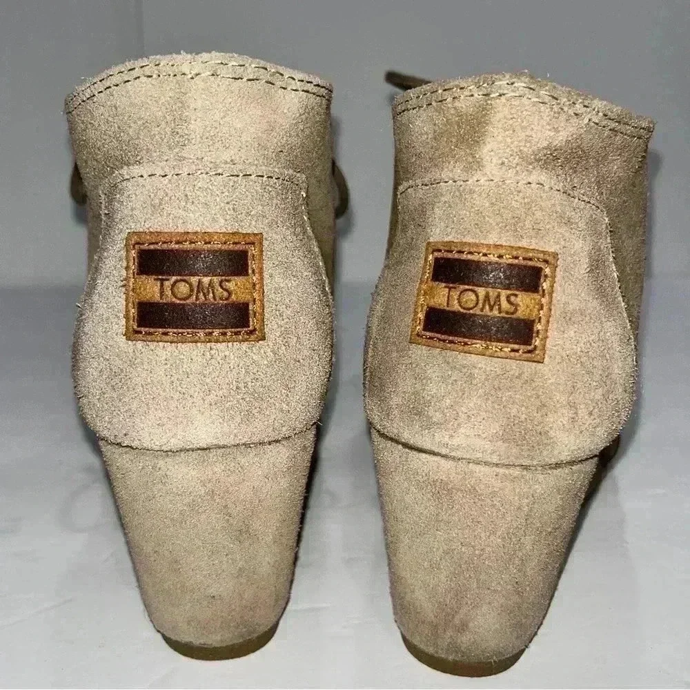 Toms Kayla Lace up Suede Wedge Bootie size 7W shoes
